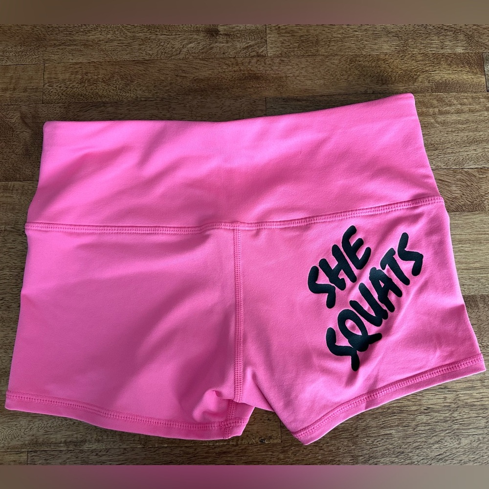 Women athletic short , unused !